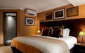 Rose And Crown Hotel